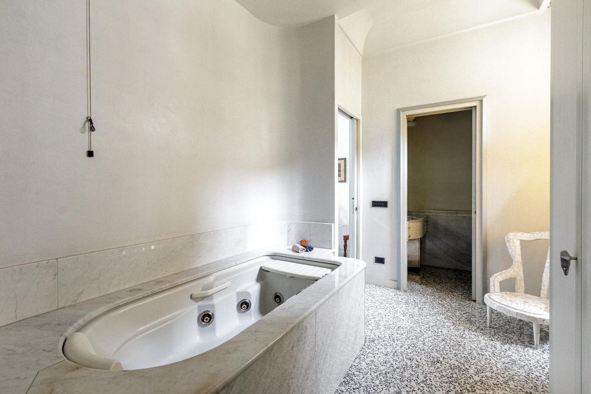 Duomo - Elegant & Design 1 Bdr By Rentopolis *